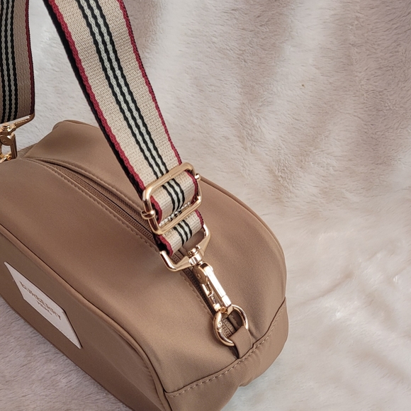 Burberry bag - Picture 13 of 16